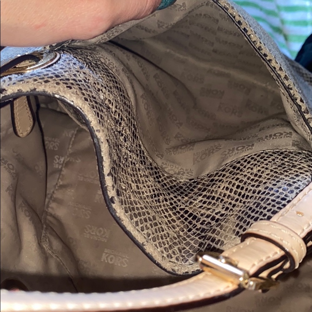 Michael Kors python handbag - Picture 7 of 7